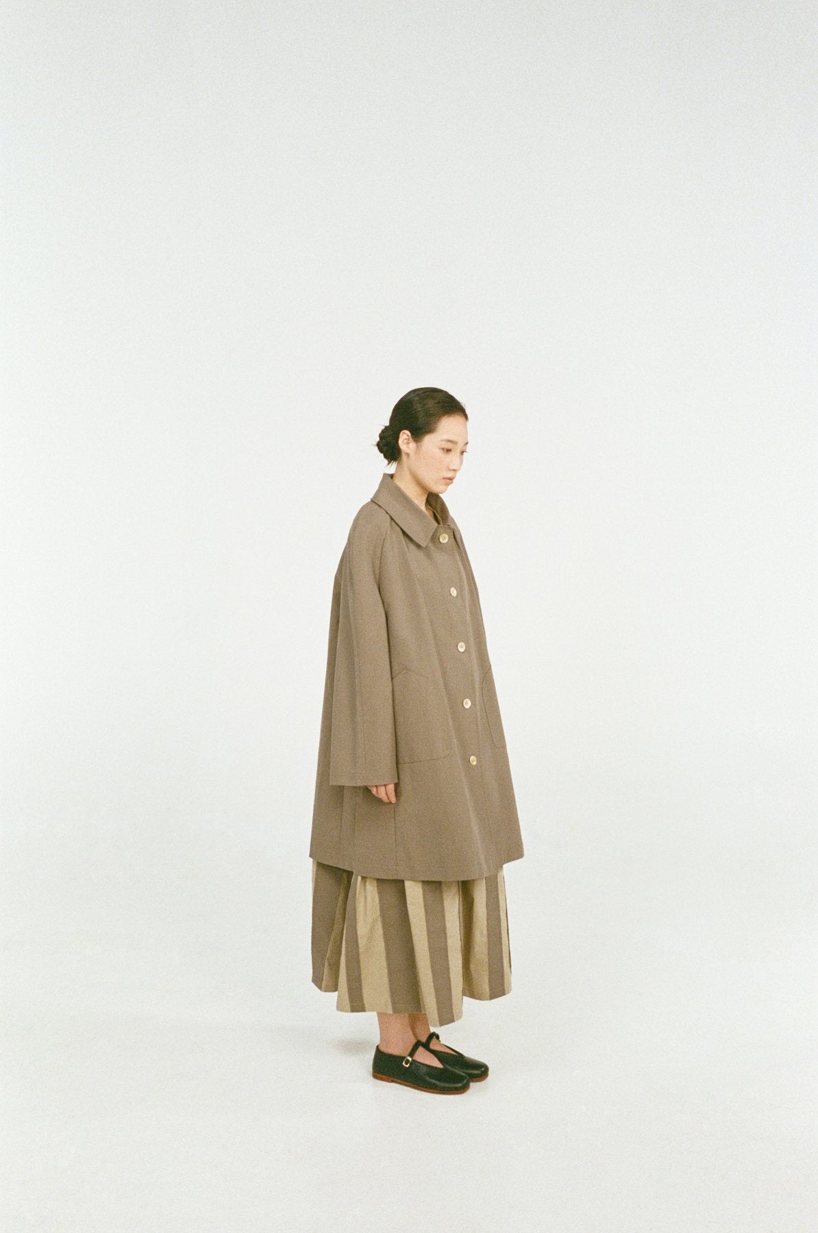 unisecon spring summer 2026 — paper and wind — lookbook photograph 29