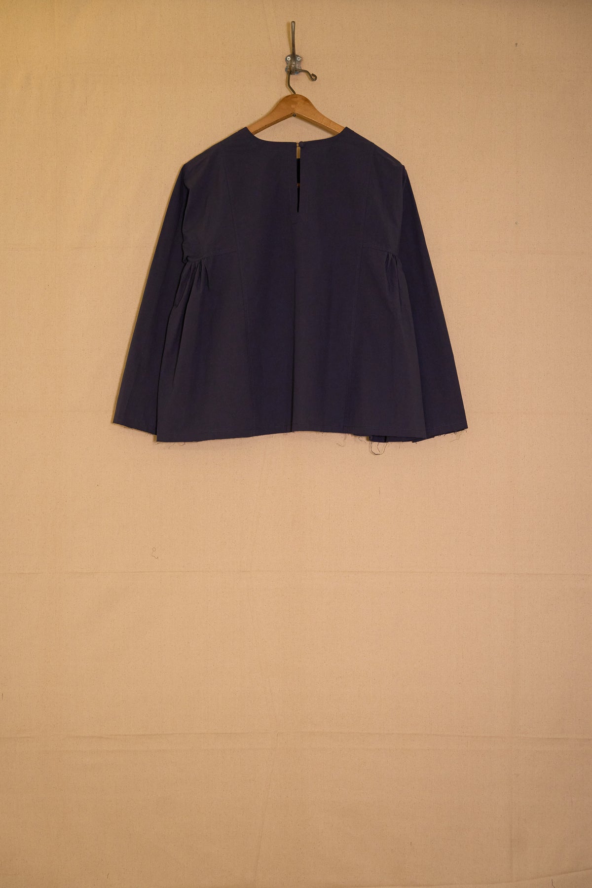 leona top - blue organic cotton