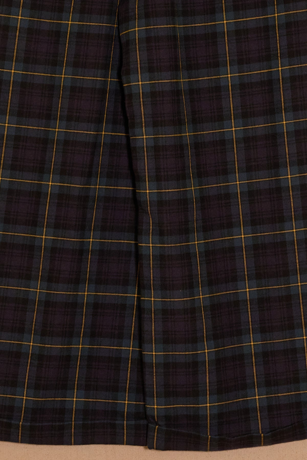 UNISECON Afra pants in blue detail view