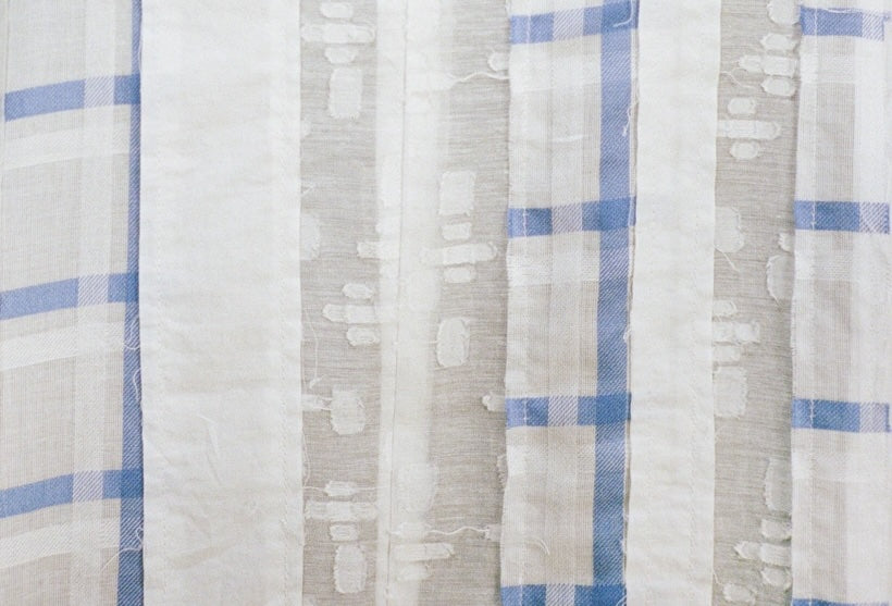 unisecon-irma-coat-white-blue-plaid-handmade-fabric-detail
