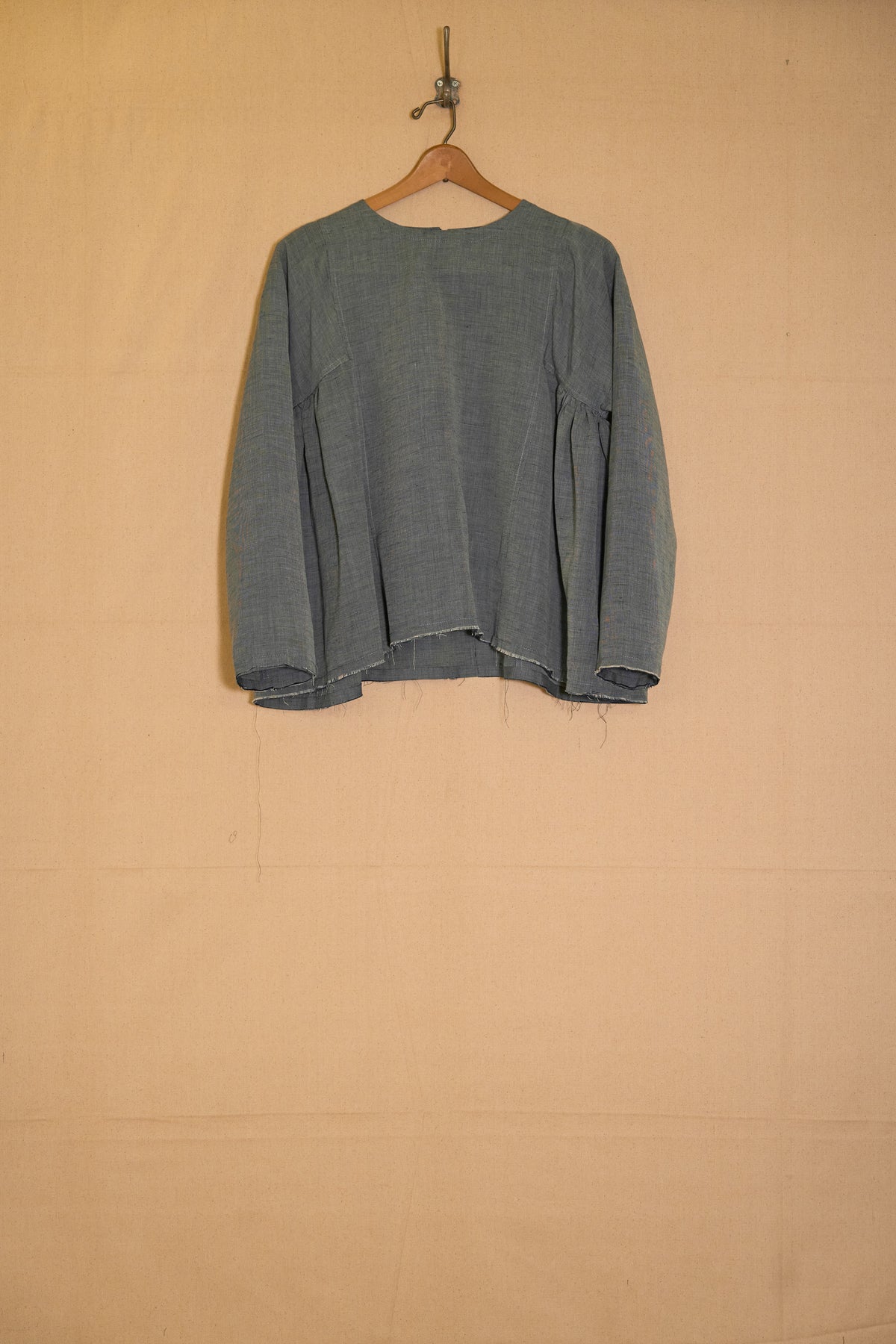 UNISECON Leona top in blue front view