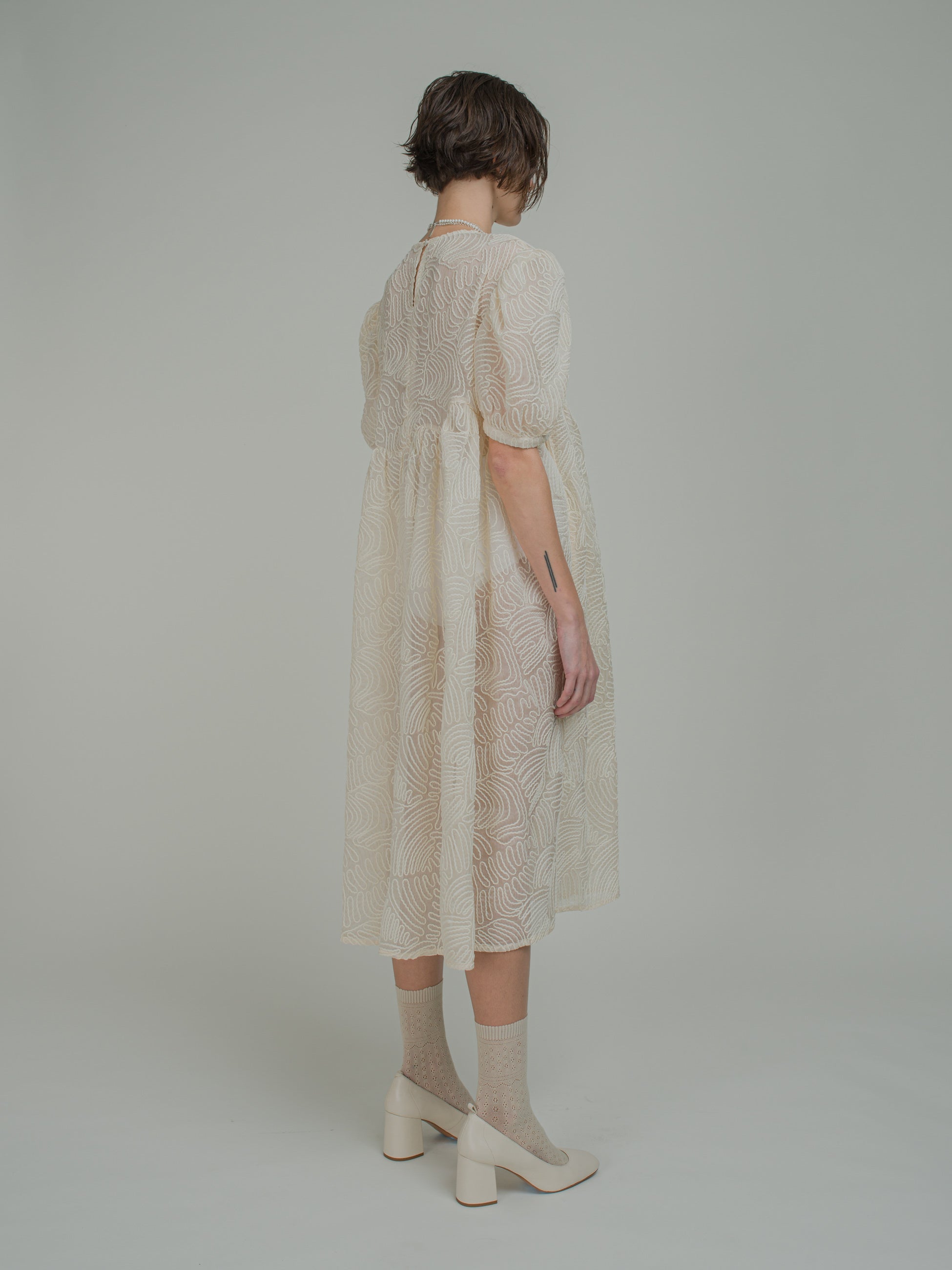 ROBE ANNIE