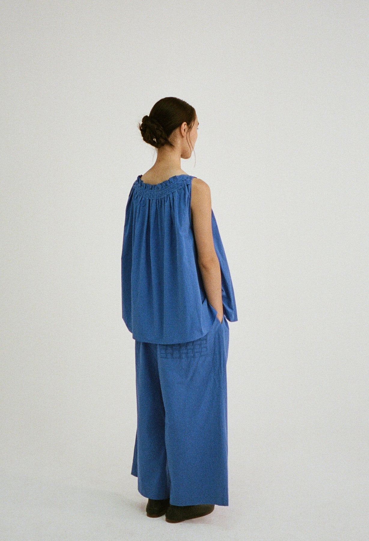 unisecon spring summer 2025 — small to big — lookbook photograph 18