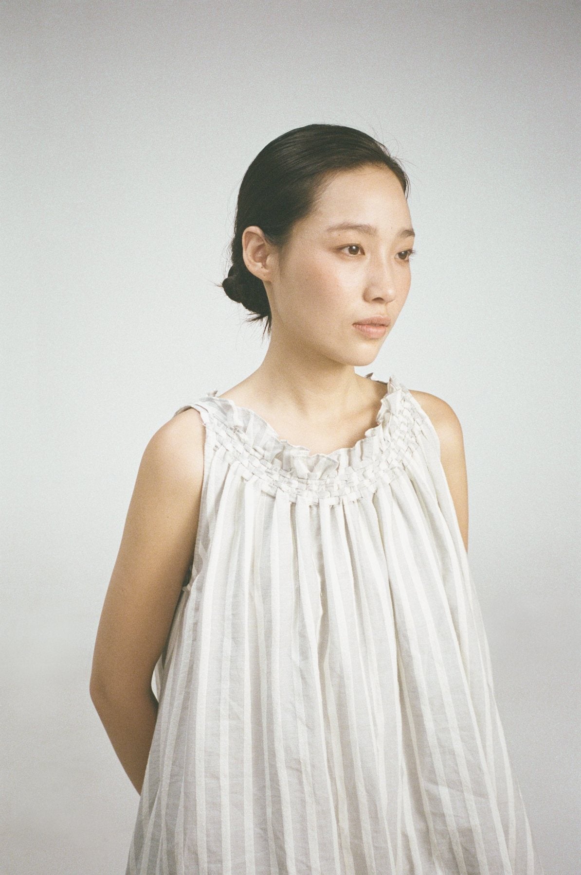 unisecon spring summer 2026 — paper and wind — lookbook photograph 7