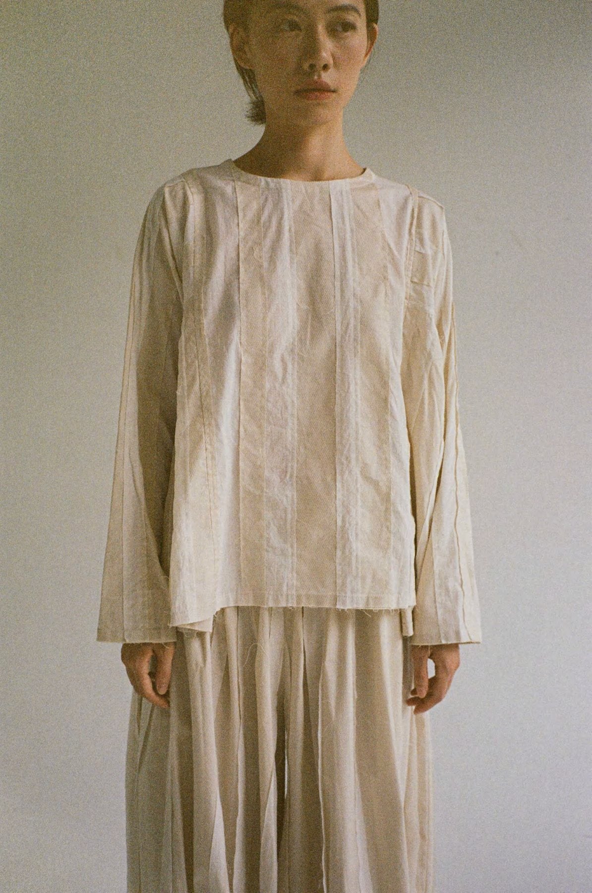 unisecon spring summer 2027 — sunning books — lookbook photograph 8